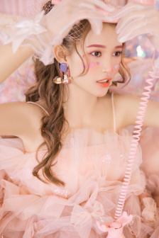 老人玩小处雌女视频
